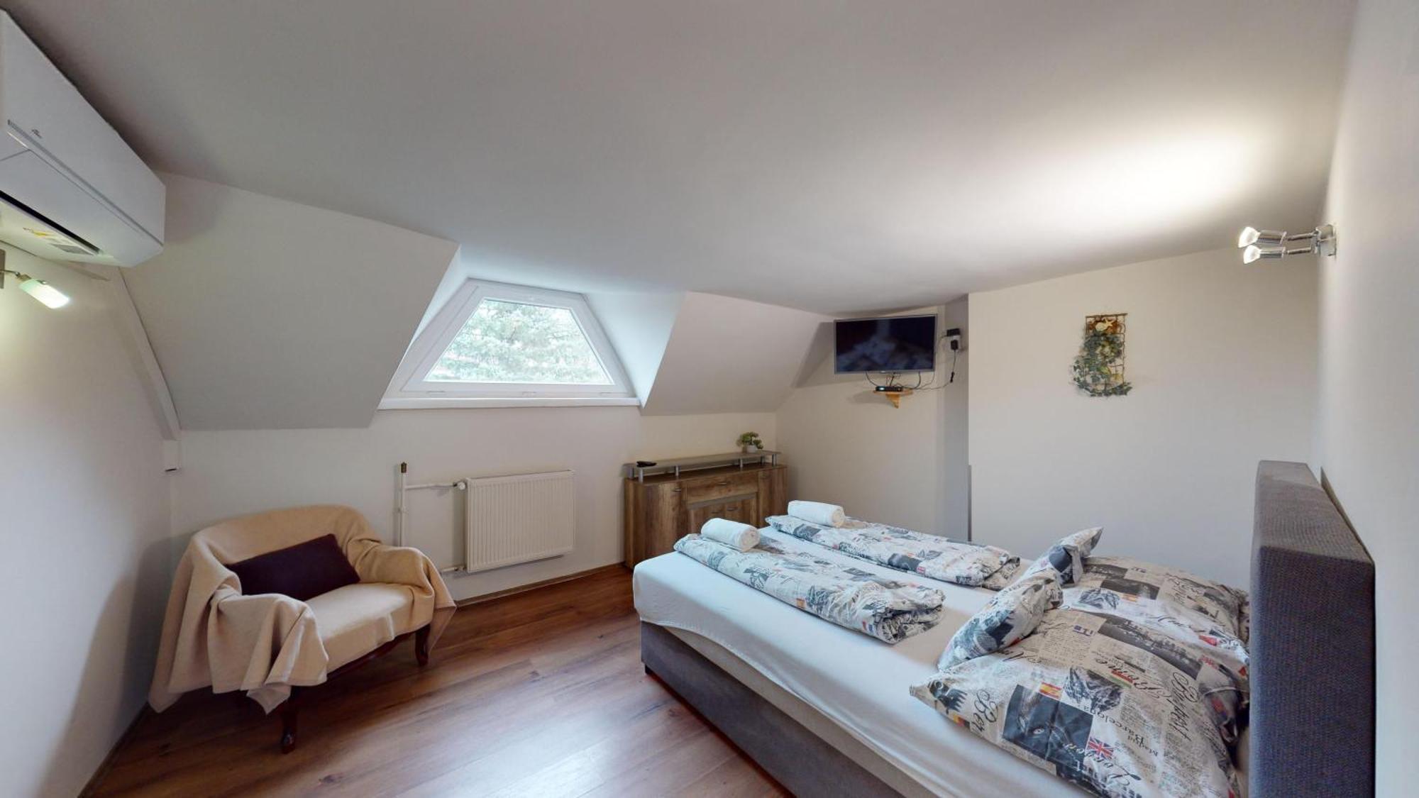 Herczeg Apartment Miskolc Ngoại thất bức ảnh