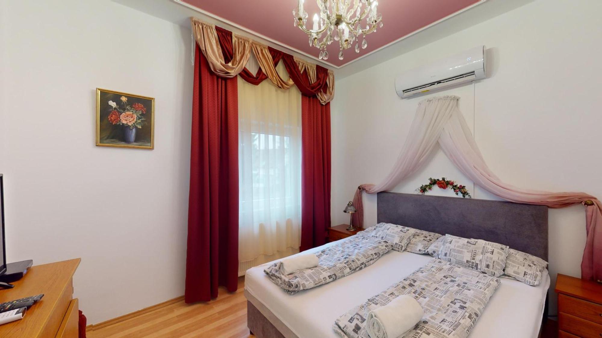 Herczeg Apartment Miskolc Ngoại thất bức ảnh