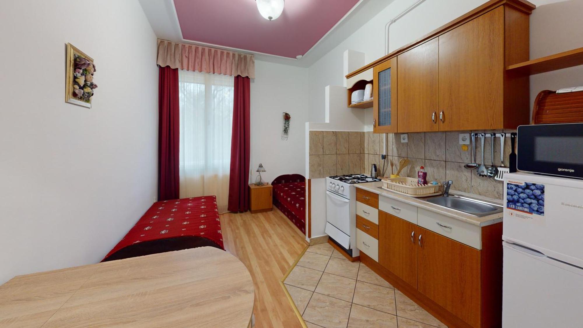 Herczeg Apartment Miskolc Ngoại thất bức ảnh