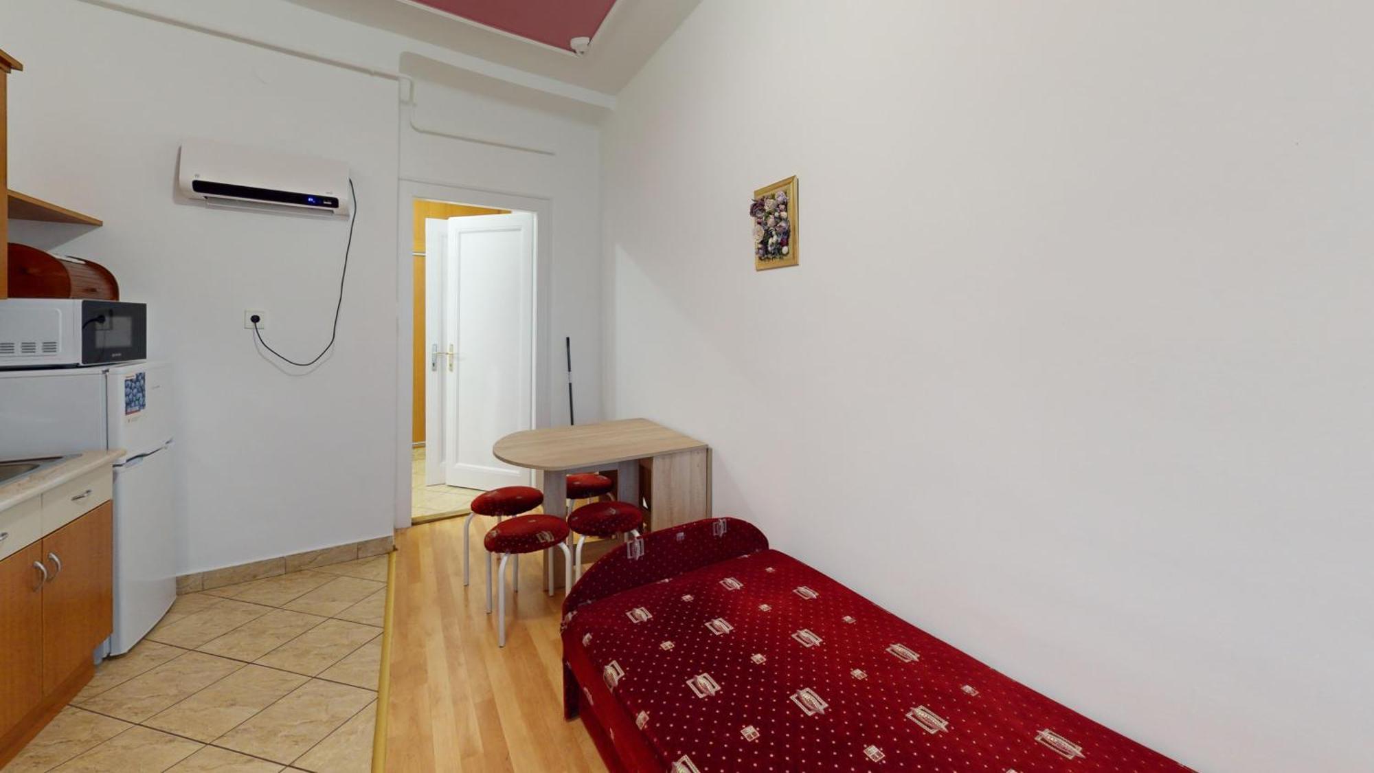 Herczeg Apartment Miskolc Ngoại thất bức ảnh