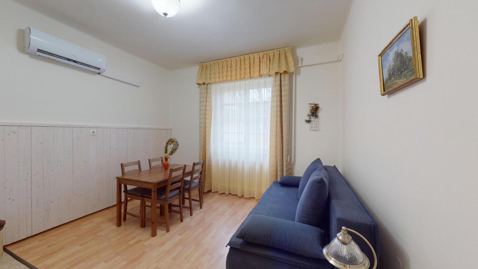 Herczeg Apartment Miskolc Ngoại thất bức ảnh