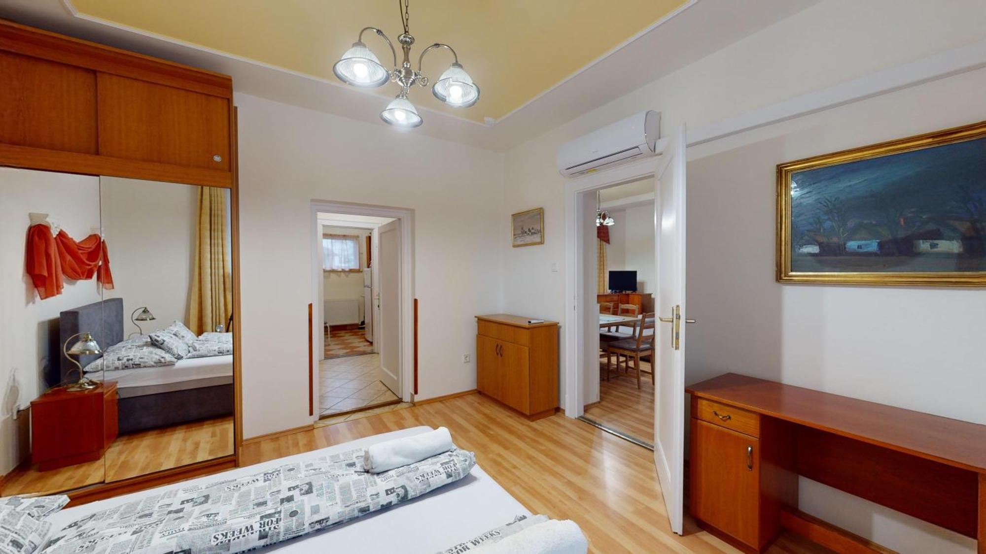 Herczeg Apartment Miskolc Ngoại thất bức ảnh