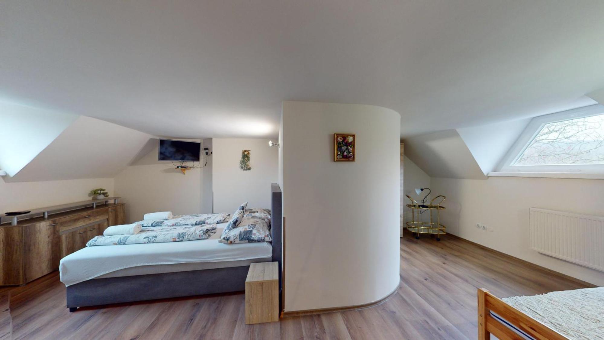 Herczeg Apartment Miskolc Ngoại thất bức ảnh